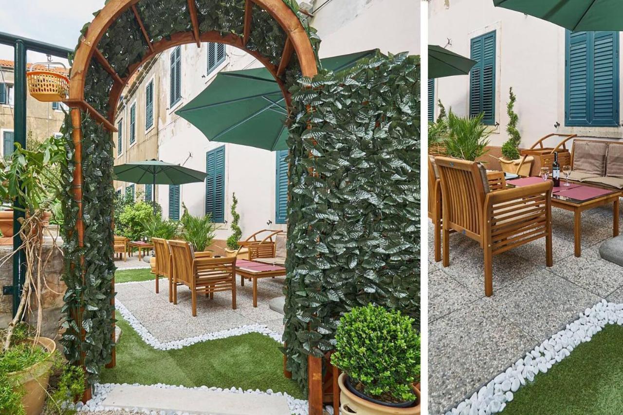 Mediteran With Garden Next To Beach And Old Town Dubrovnik Exteriör bild